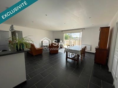 /international/fr/saint-hilaire-de-villefranche-charente-120098233611/?lang=zh-tw