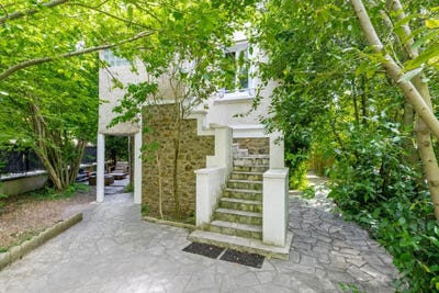 /international/fr/montreuil-ile-de-france-310109018084/