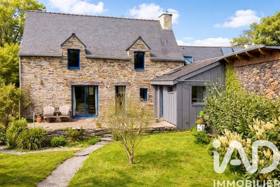 /international/fr/carentoir-brittany-310107371305/