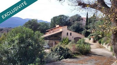 /international/fr/saint-jean-pla-de-corts-languedoc-roussillon-310106335547/