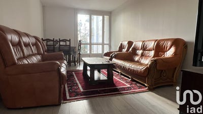/international/fr/joue-les-tours-centre-val-de-loire-310105208538/