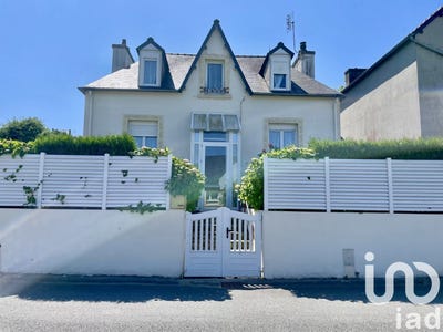 /international/fr/pont-de-buis-les-quimerch-brittany-310100439397/