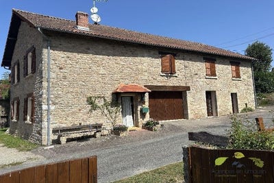 /international/fr/eymoutiers-limousin-310100962371/?lang=es