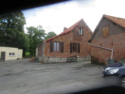 /international/fr/brunembert-calais-310105823939/