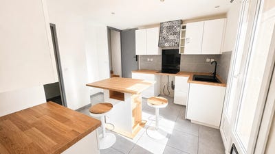 /international/fr/2-rue-sarrail-la-fare-les-oliviers-provence-alpes-cote-d-azur-310108529689/