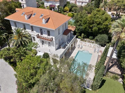 /international/fr/cannes-provence-alpes-cote-d-azur-310101282657/