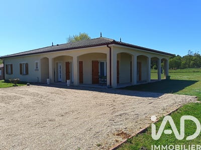 /international/fr/lagorce-rhone-310107245496/