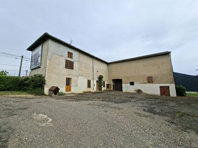 /international/fr/creches-sur-saone-burgundy-310108789774/