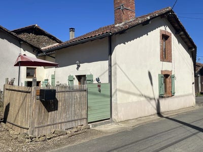 /international/fr/chassenon-charente-310107759489/