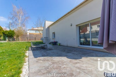 /international/fr/juziers-ile-de-france-310099059360/