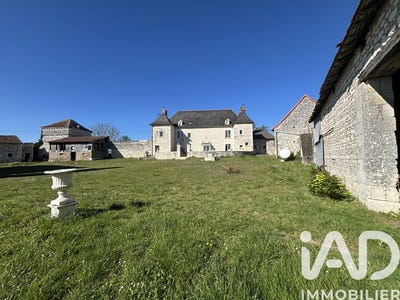 /international/fr/lemere-centre-val-de-loire-310105740859/