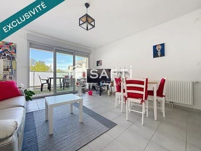 /international/fr/sainte-luce-sur-loire-pays-de-la-loire-310107273369/