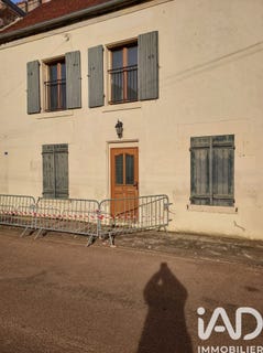 /international/fr/la-chapelle-saint-andre-burgundy-310107090067/