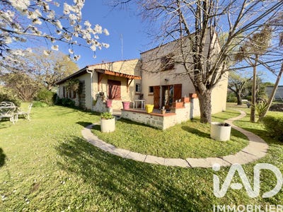 /international/fr/saint-pierre-de-clairac-aquitaine-310106824402/
