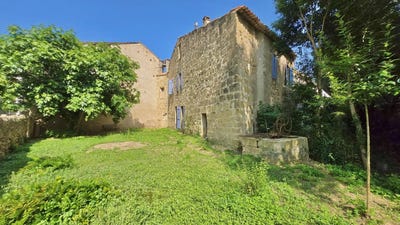/international/fr/espondeilhan-languedoc-roussillon-310100280411/