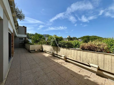 /international/fr/melun-ile-de-france-310108831382/