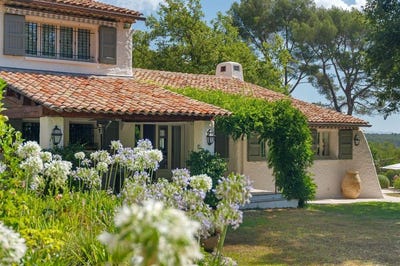 /international/fr/le-rouret-provence-alpes-cote-d-azur-310101445707/