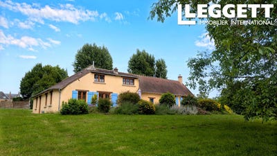 /international/fr/cour-maugis-sur-huisne-upper-normandy-310108950065/