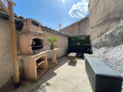 /international/fr/alignan-du-vent-languedoc-roussillon-310107742819/