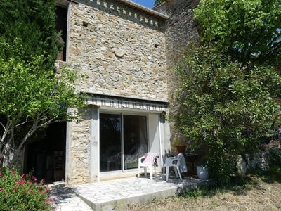 /international/fr/pradelles-en-val-languedoc-roussillon-310108866402/