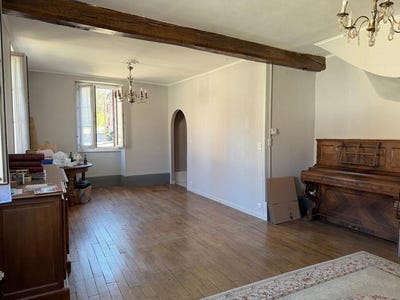 /international/fr/16-rue-durand-vallee-de-l-ouche-blaisy-bas-burgundy-310107091641/