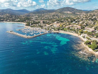/international/fr/les-issambres-provence-alpes-cote-d-azur-310103311422/
