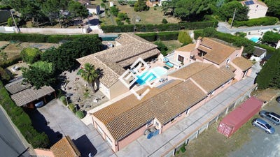 /international/fr/lezignan-corbieres-languedoc-roussillon-310108953846/