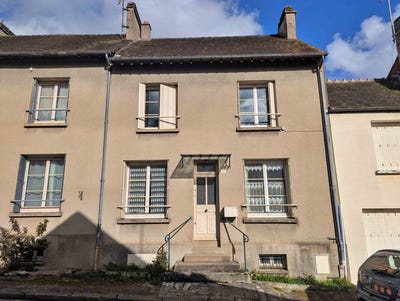 /international/fr/coulanges-sur-yonne-burgundy-310106628365/