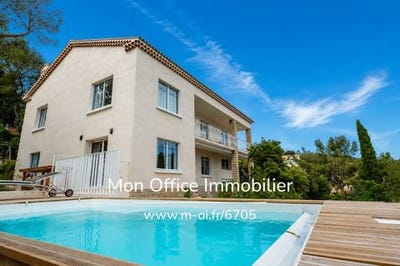 /international/fr/bandol-provence-alpes-cote-d-azur-310109128588/