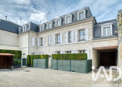 /international/fr/compiegne-picardie-310108213875/