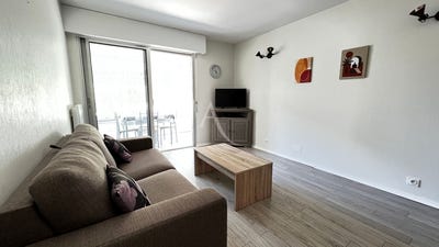 /international/fr/saint-georges-de-didonne-charente-310104475314/
