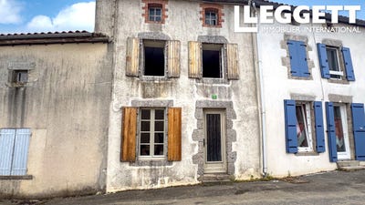 /international/fr/saint-paul-en-gatine-charente-310100439389/