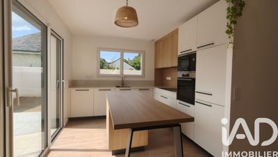 /international/fr/coueron-pays-de-la-loire-310108037303/