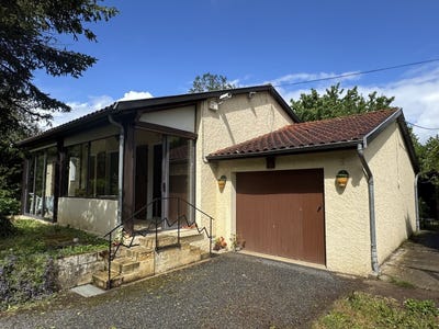/international/fr/saint-cyprien-aquitaine-310108677290/?lang=pt