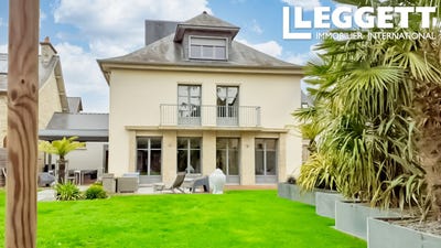 /international/fr/vitre-brittany-310102481546/
