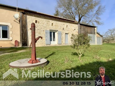 /international/fr/montendre-charente-310097275555/