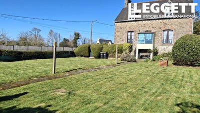 /international/fr/plouguenast-langast-brittany-310107737553/