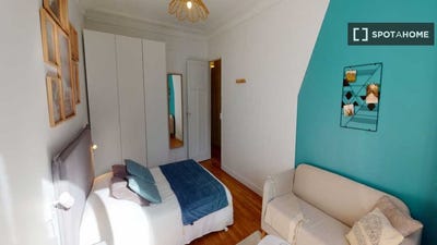 /international/fr/paris-ile-de-france-310108525438/