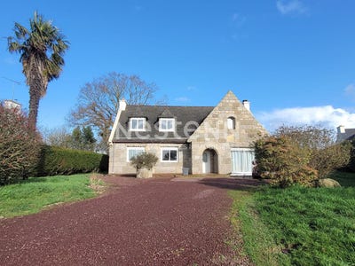 /international/fr/lanvollon-brittany-310105793091/