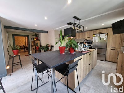 /international/fr/lussac-les-chateaux-charente-310101277729/?lang=zh-tw