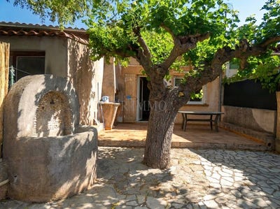 /international/fr/le-thoronet-provence-alpes-cote-d-azur-310109366810/