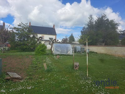/international/fr/la-guerche-sur-l-aubois-centre-val-de-loire-310099809392/