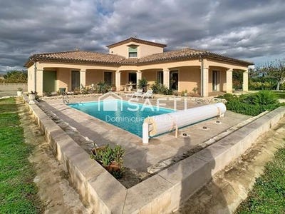 /international/fr/bellegarde-languedoc-roussillon-310103428856/