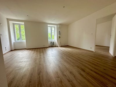 /international/fr/nozay-pays-de-la-loire-310106968420/