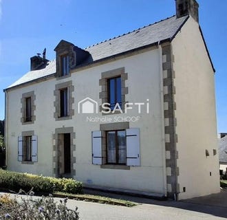 /international/fr/la-chapelle-neuve-brittany-310107791590/