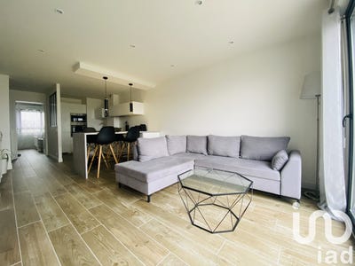 /international/fr/saint-marc-sur-mer-pays-de-la-loire-310099680937/