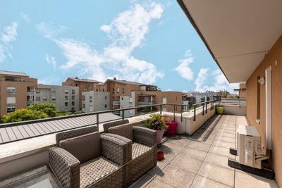 /international/fr/decines-charpieu-rhone-310100176092/