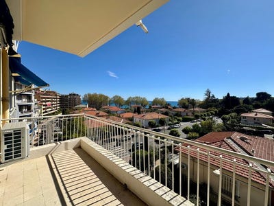 /international/fr/menton-provence-alpes-cote-d-azur-310108483747/