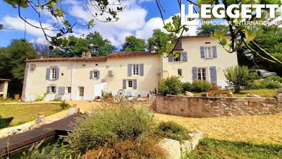 /international/fr/verteillac-aquitaine-310098415689/?lang=zh-tw