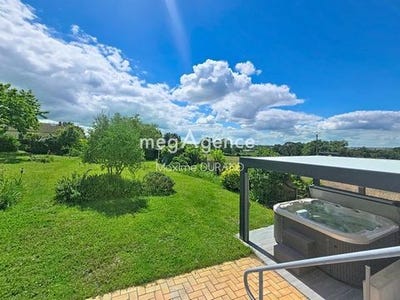 /international/fr/saint-aubin-des-ormeaux-pays-de-la-loire-310108247816/